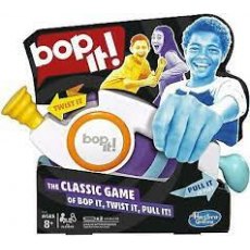 Hasbro Gaming Bop It Hasbro Gaming Bop It